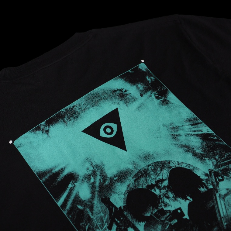 tshirt_0020_6-Z2.jpg